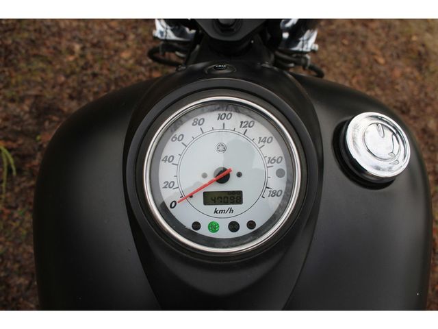 yamaha - xvs-1100-dragstar