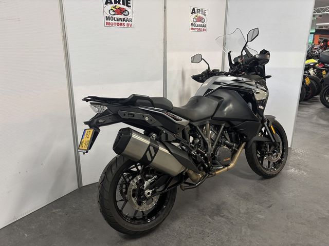 ktm - 1290-super-adventure-s