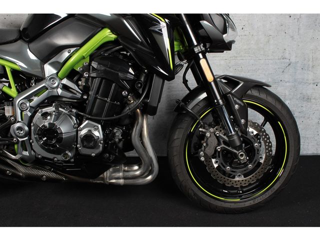 kawasaki - z900