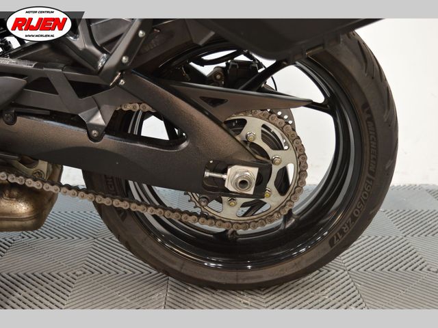 suzuki - gsx-s-1000-gt