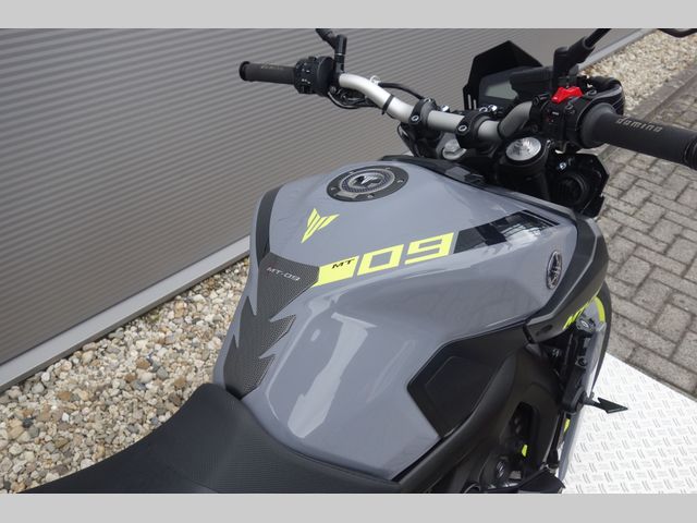 yamaha - mt-09-abs