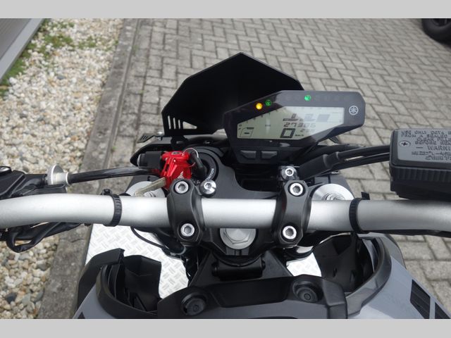 yamaha - mt-09-abs