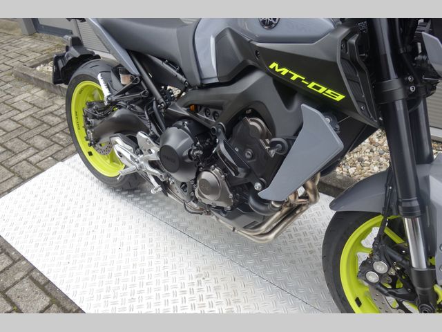 yamaha - mt-09-abs