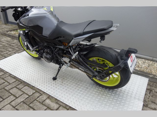 yamaha - mt-09-abs