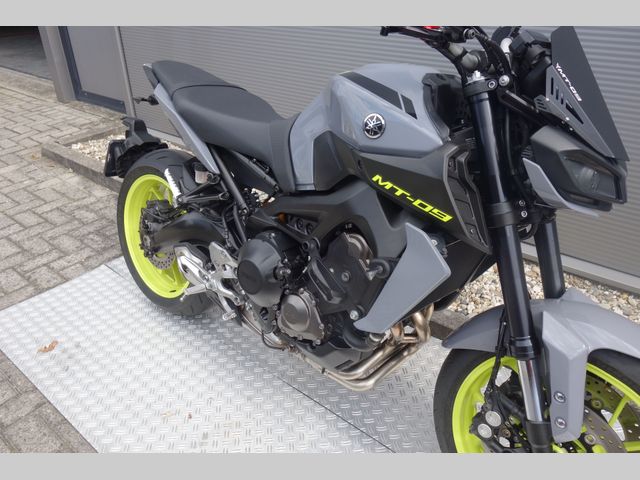 yamaha - mt-09-abs