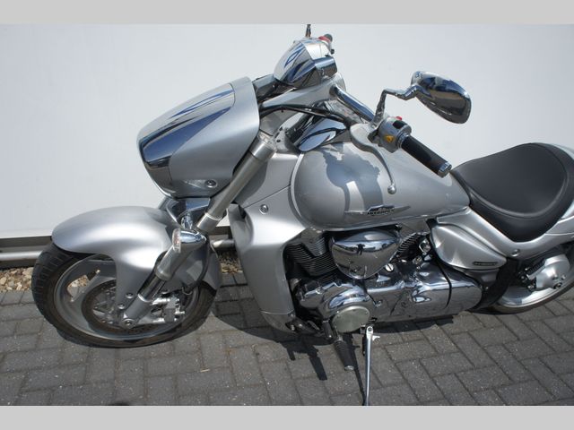 suzuki - m-1800-r-intruder