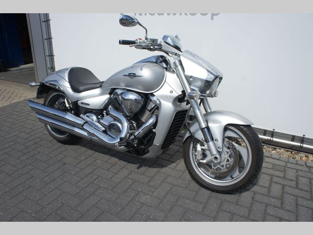 suzuki - m-1800-r-intruder