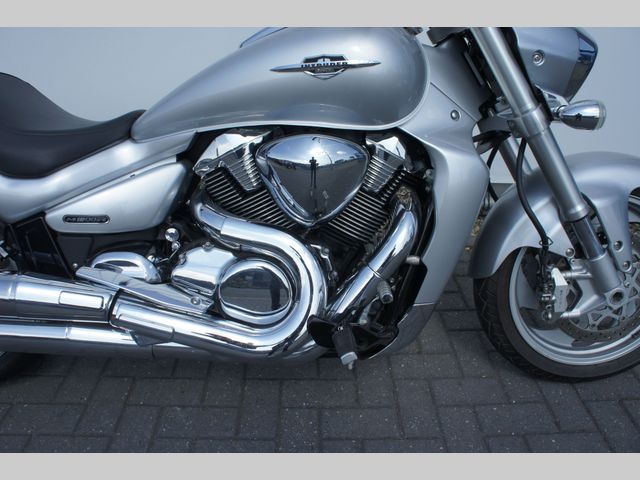 suzuki - m-1800-r-intruder