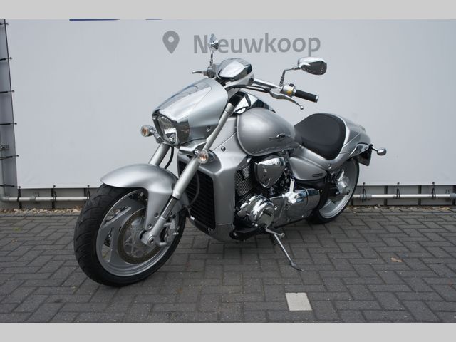 suzuki - m-1800-r-intruder
