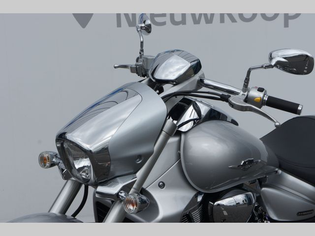 suzuki - m-1800-r-intruder