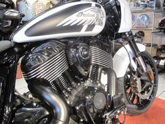 Indian Motorcycle Sport Chief € 2.000,- showroomkorting 2024 occasion – foto 7 van 13