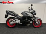 SUZUKI GSR 600