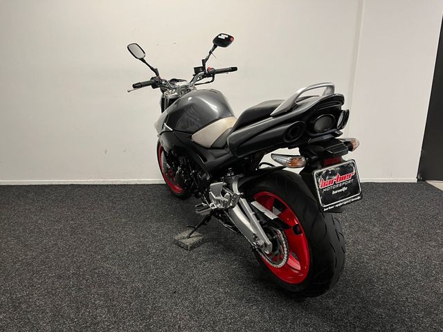suzuki - gsr-600