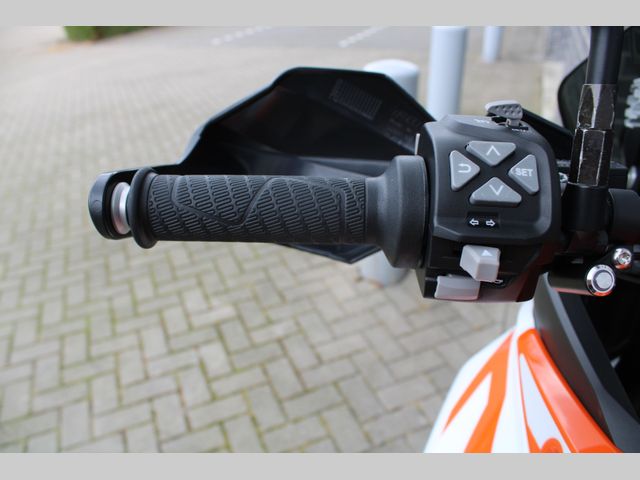 ktm - 1290-super-adventure-r