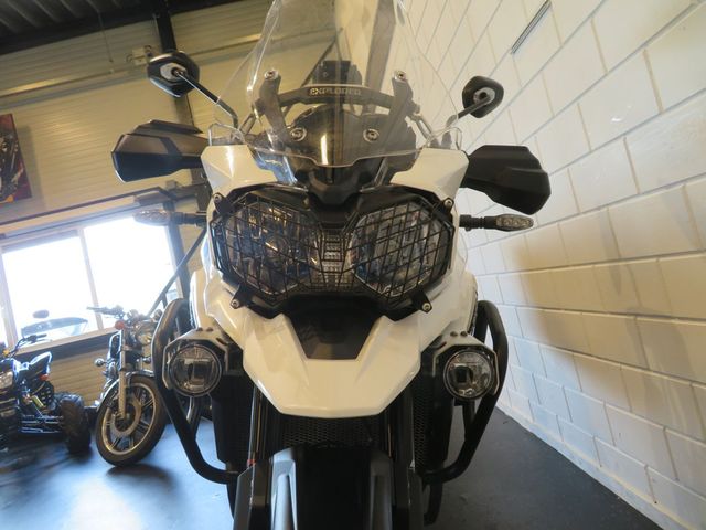 triumph - tiger-explorer-xcx