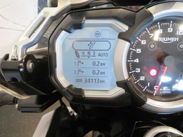 triumph - tiger-explorer-xcx