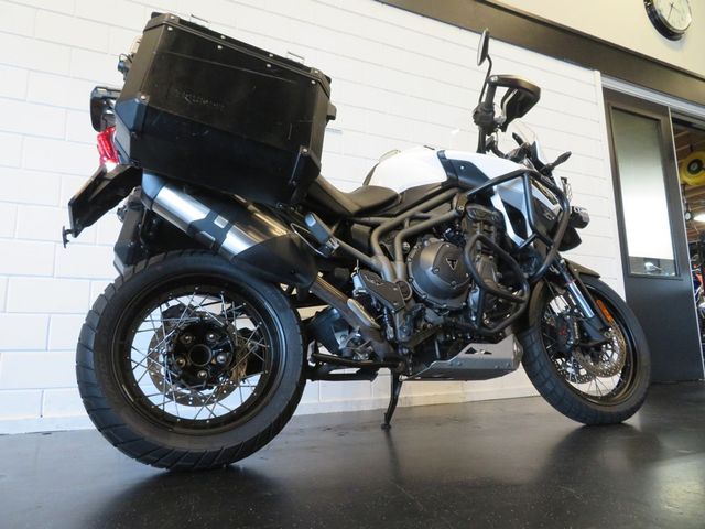 triumph - tiger-explorer-xcx