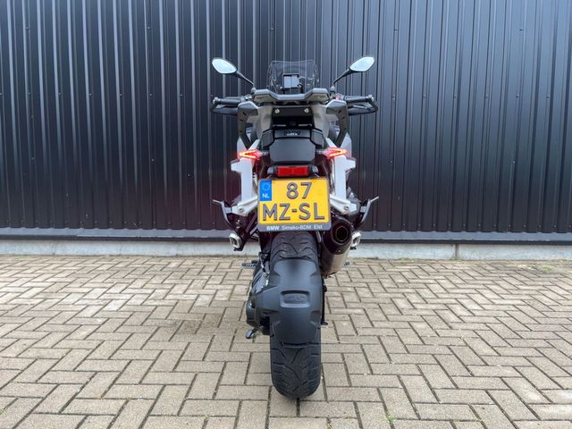 bmw - r-1300-gs-adventure-triple-black