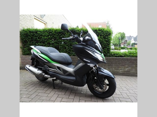 kawasaki - j-300-special-edition