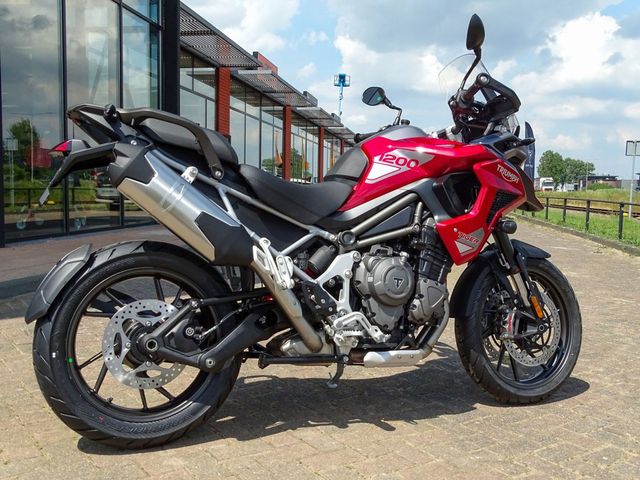 triumph - tiger-1200-gt-pro