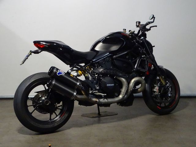 ducati - monster-1200-r