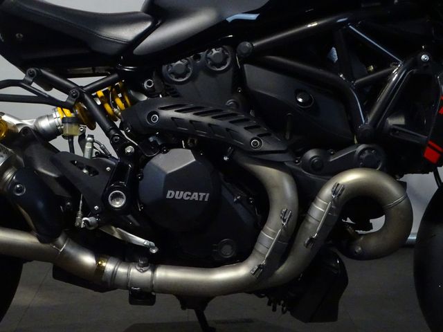 ducati - monster-1200-r