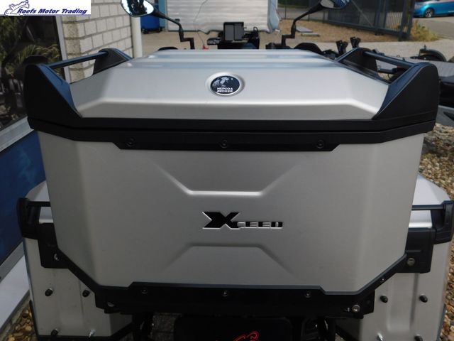 bmw - f-900-xr