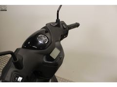 Yamaha NEO's EV dual battery 2026 nieuw – foto 11 van 11