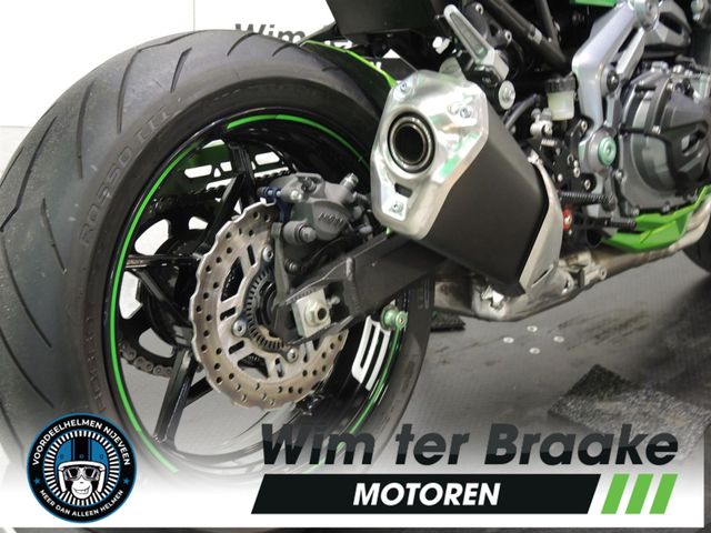 kawasaki - z900