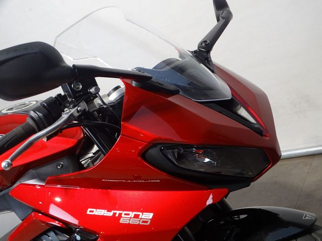 triumph - daytona-660