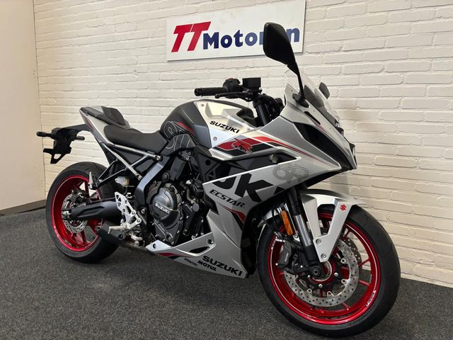suzuki - gsx-8r