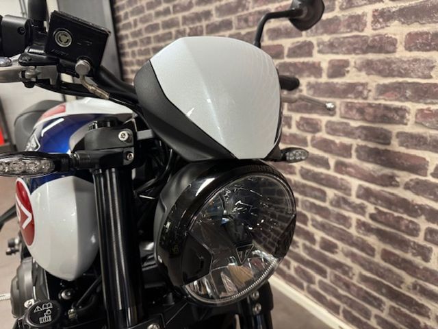 triumph - trident-660-triple-tribute-edition