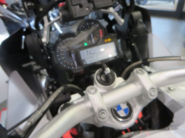 bmw - r-1200-gs-adventure