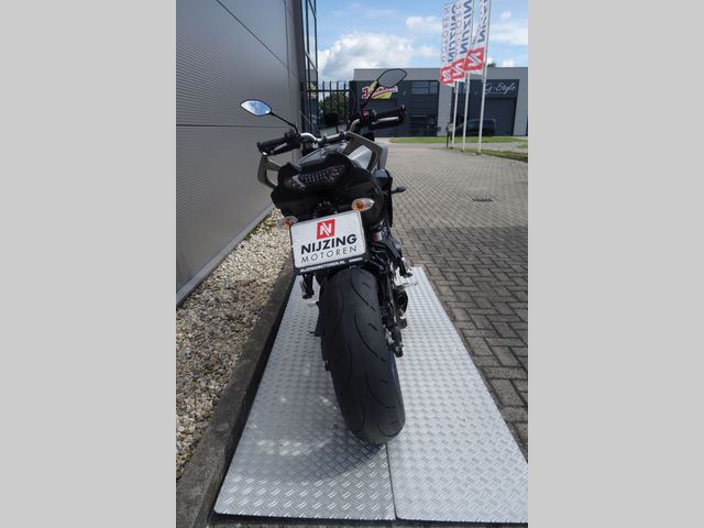yamaha - tracer-900-abs