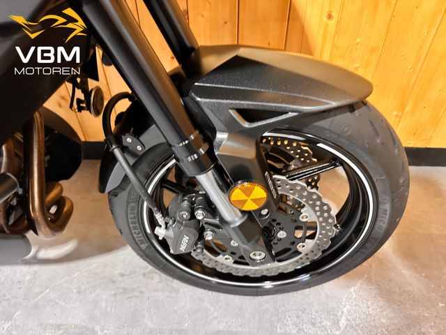 kawasaki - versys-650-abs