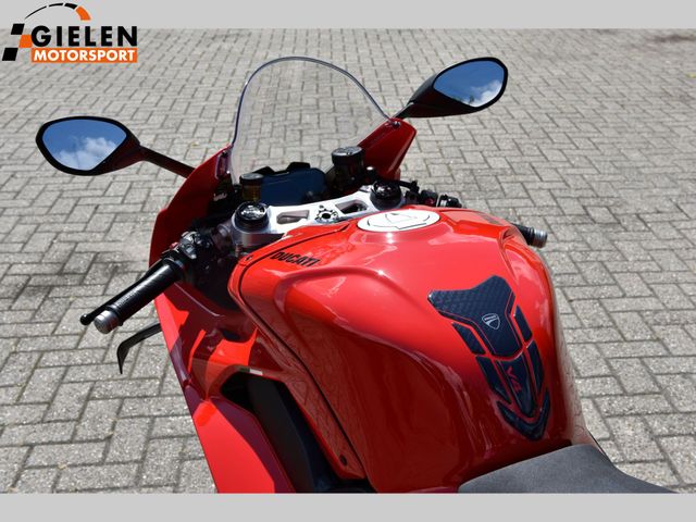 ducati - panigale-v4