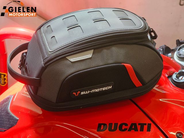 ducati - panigale-v4