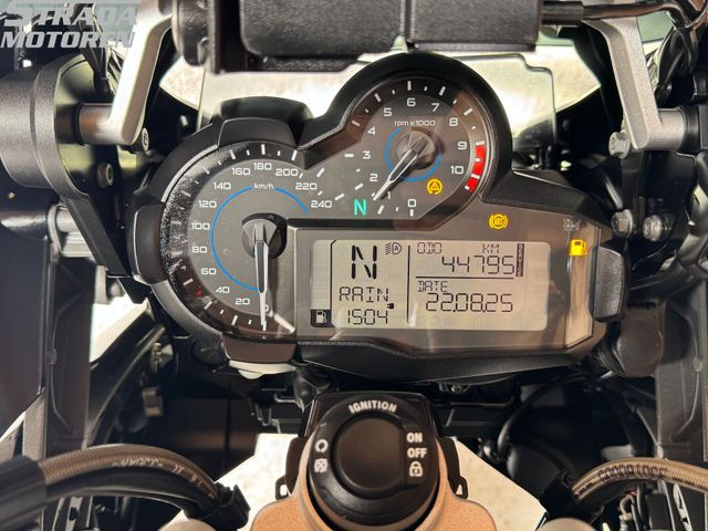 bmw - r-1200-gs-adventure-triple-black