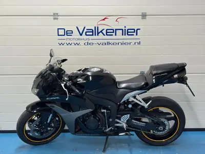 HONDA CBR 600 RR – foto 2