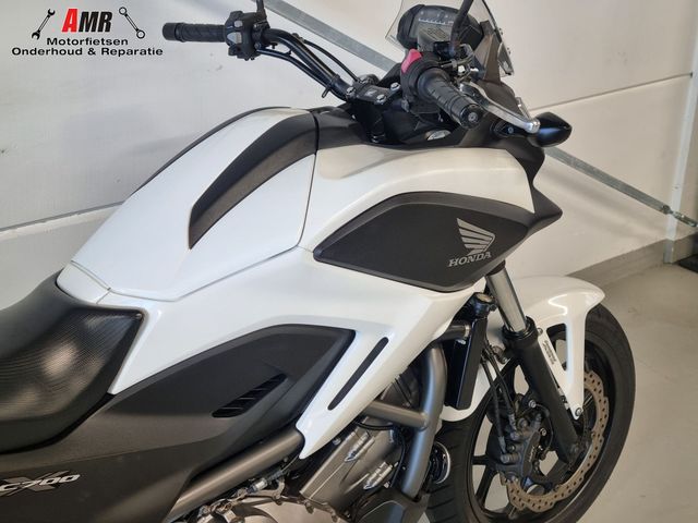 honda - nc-700-x