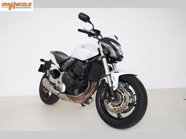 honda - cb-600-f-hornet-abs