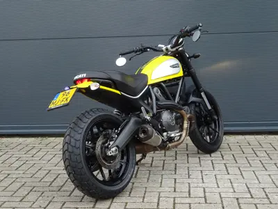 DUCATI SCRAMBLER ICON – foto 2
