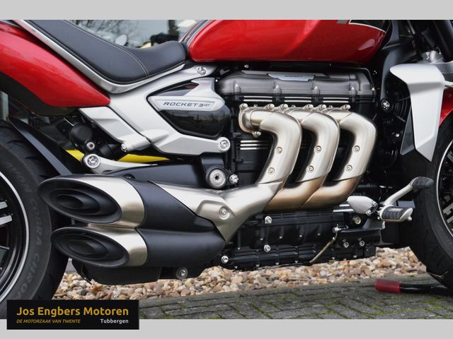 triumph - rocket-3-gt