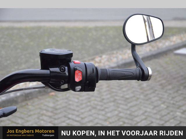 triumph - rocket-3-gt