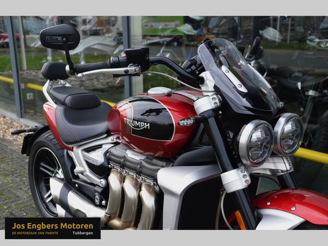 triumph - rocket-3-gt