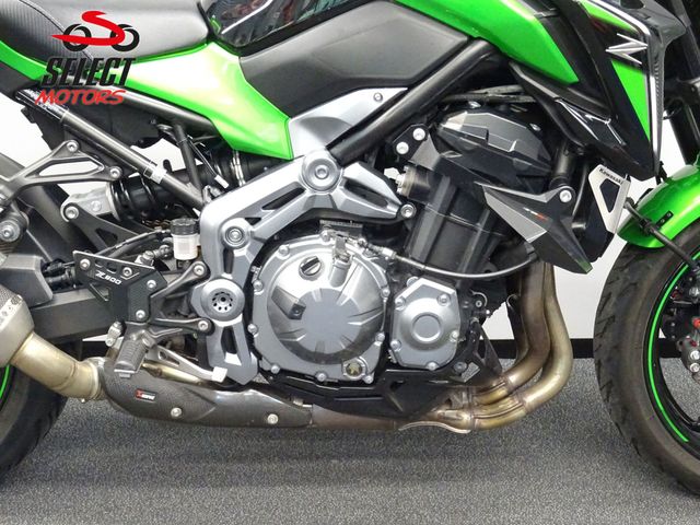 kawasaki - z900