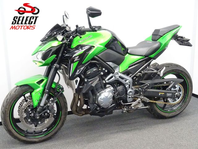 kawasaki - z900