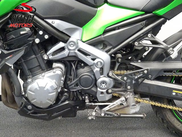 kawasaki - z900