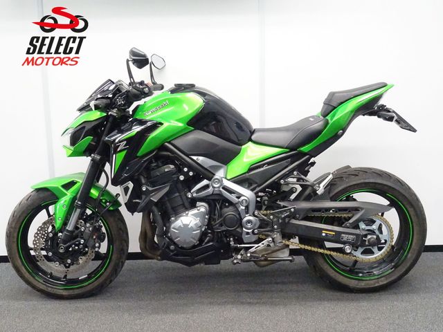 kawasaki - z900