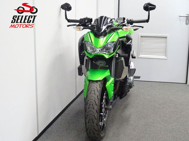 kawasaki - z900